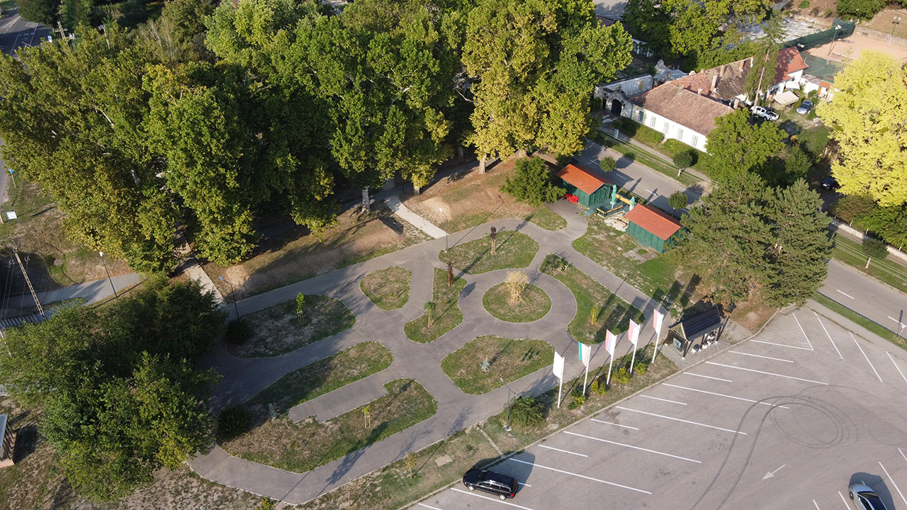A Visegrádi Nagyparkoló Környezete - Városi Nagypark 