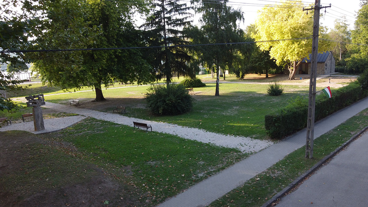 A Visegrádi Nagyparkoló Környezete - Városi Nagypark 