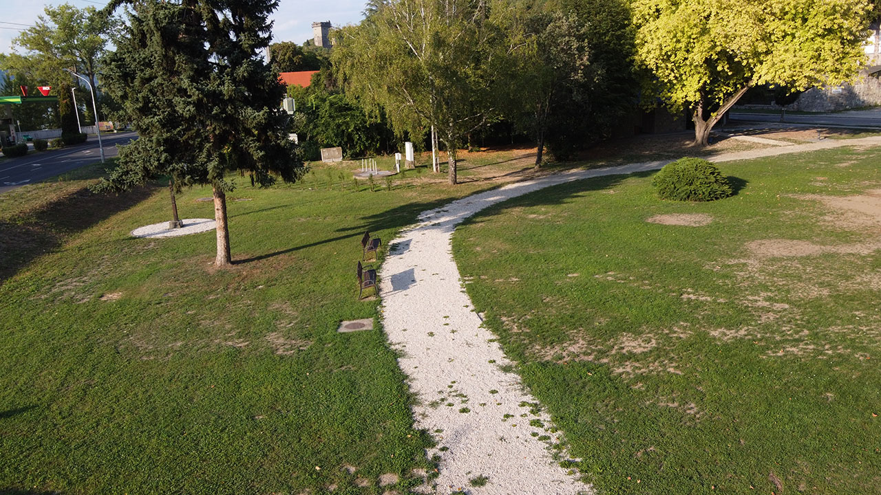 A Visegrádi Nagyparkoló Környezete - Városi Nagypark 